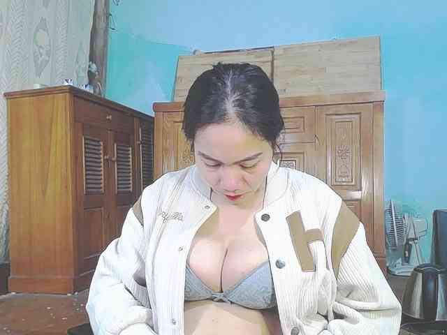 EllaShow93 EllaShow93