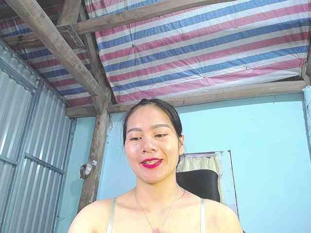 EllaShow93 webcam