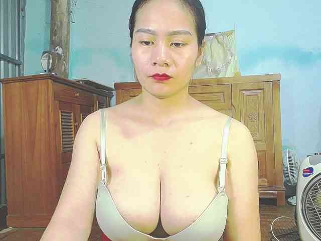 EllaShow93