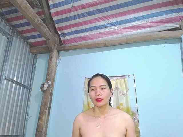 EllaShow93 webcam