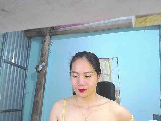 EllaShow93 webcam