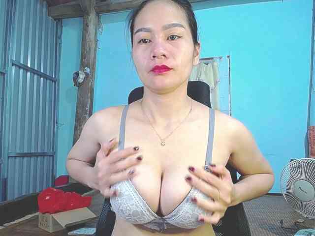 EllaShow93