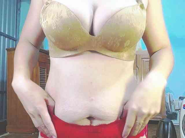 EllaShow93 webcam