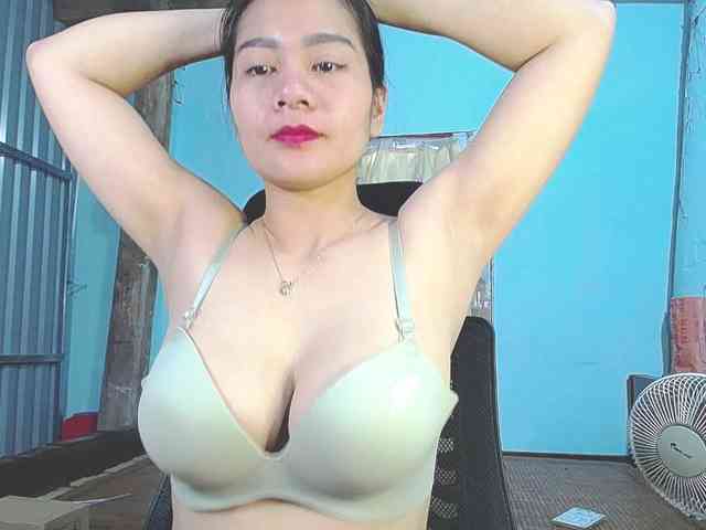 online adult chat EllaShow93