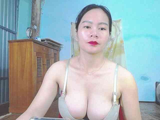 EllaShow93