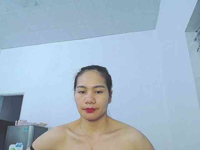 EllaShow93 webcam