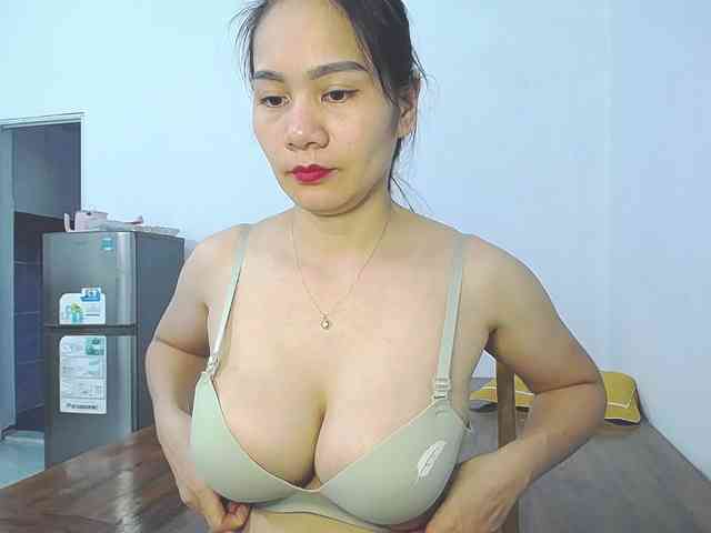 EllaShow93