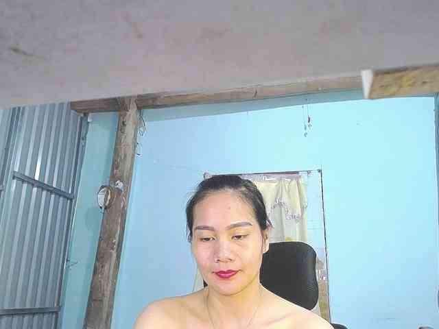 EllaShow93 webcam