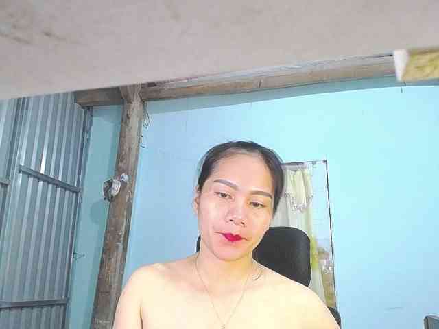 EllaShow93 webcam
