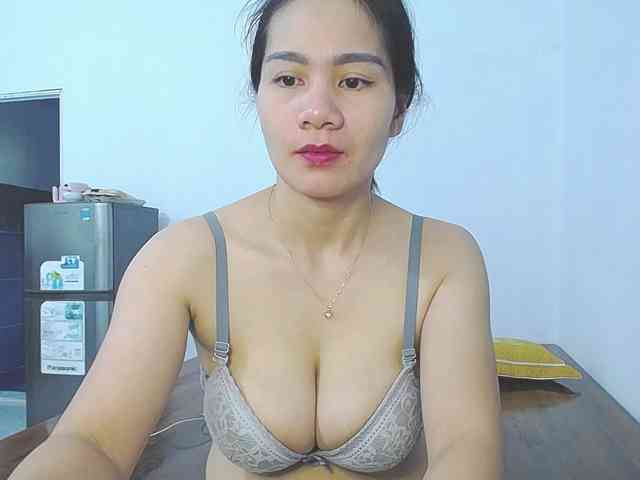 free live cam EllaShow93