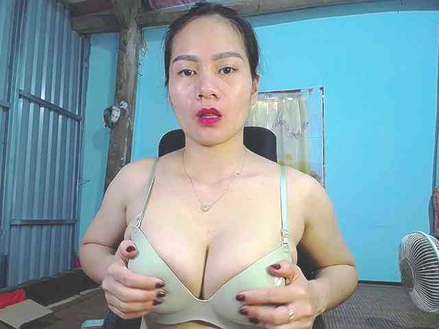 EllaShow93