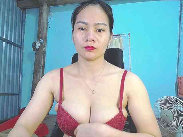 EllaShow93 webcam