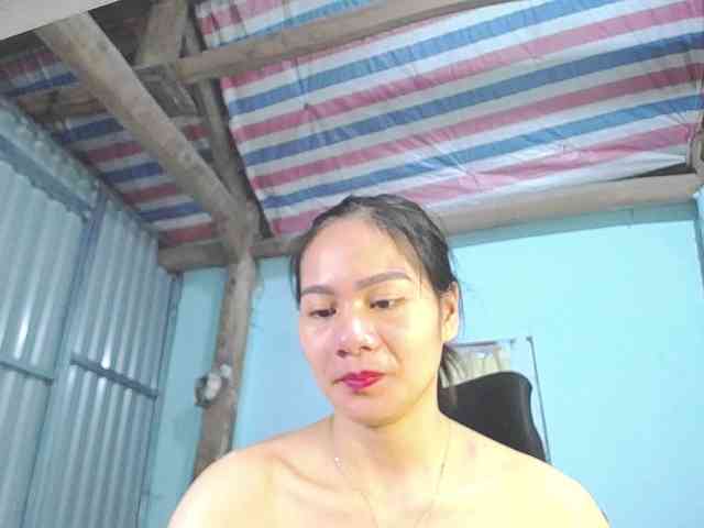 EllaShow93 webcam
