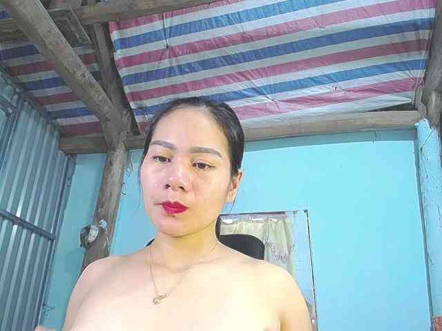 EllaShow93 webcam
