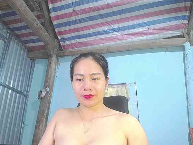 EllaShow93 webcam
