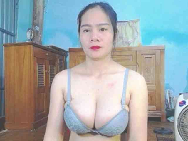 EllaShow93