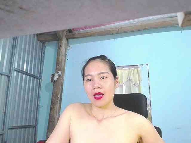 EllaShow93 webcam
