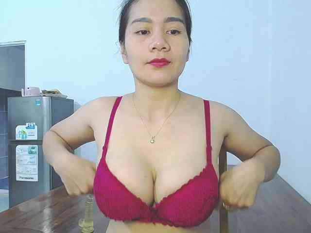 EllaShow93