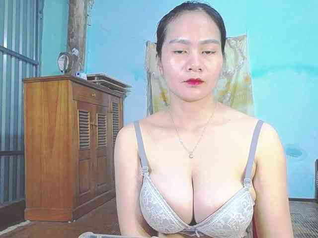 EllaShow93