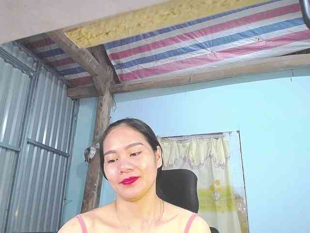 EllaShow93 webcam