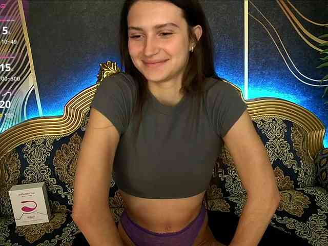 ValeryRoyale webcam