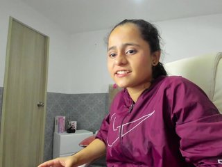 Giselle-Roldan Porn Show