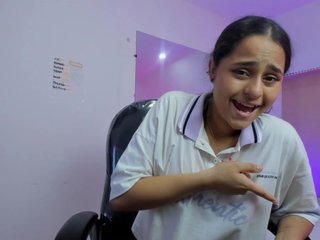 Giselle-Roldan Porn Show