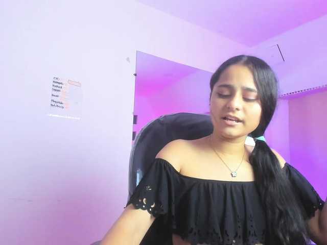 Giselle-Roldan's BongaCams show and profile
