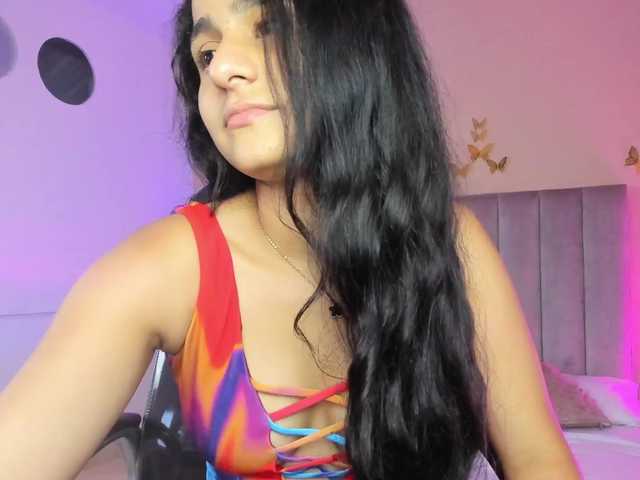 Giselle-Roldan's BongaCams show and profile