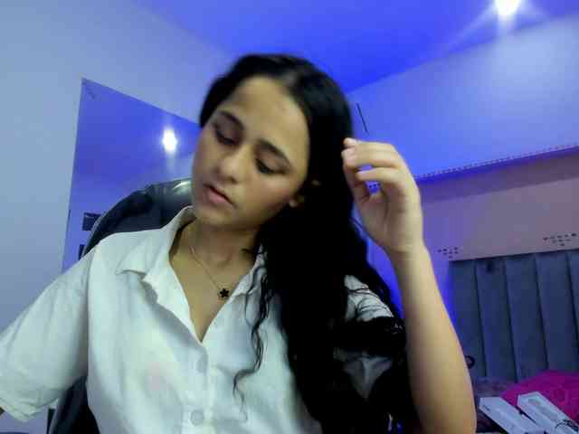 Giselle-Roldan webcam