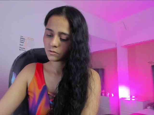 Giselle-Roldan webcam