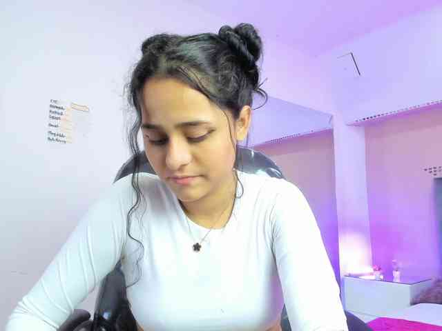 Giselle-Roldan webcam