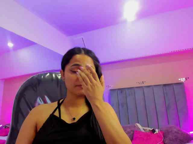 Giselle-Roldan webcam