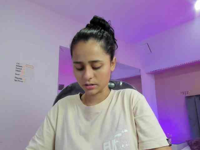 Giselle-Roldan webcam