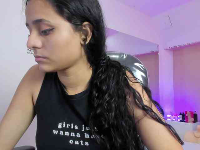 Giselle-Roldan webcam