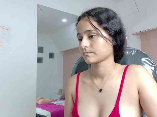 Giselle-Roldan webcam