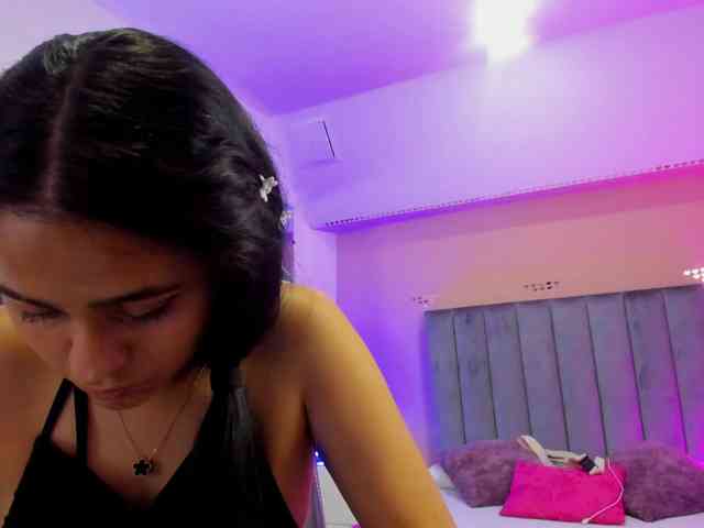 Giselle-Roldan webcam