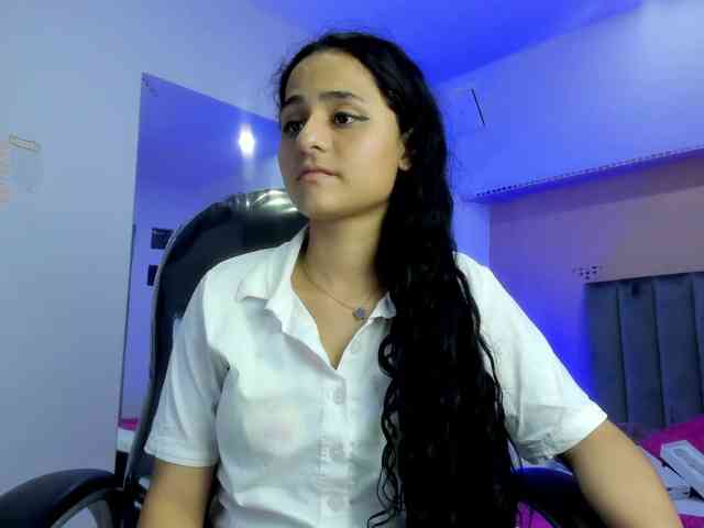 Giselle-Roldan webcam