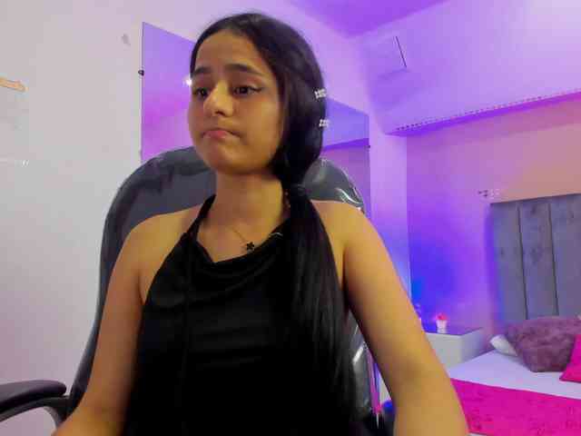 Giselle-Roldan webcam