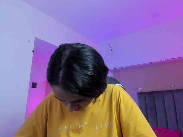 Giselle-Roldan webcam