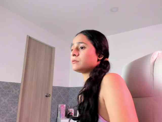 Giselle-Roldan webcam