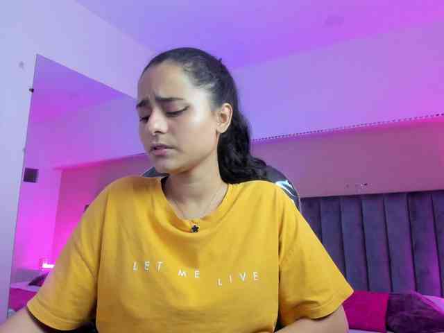 Giselle-Roldan webcam