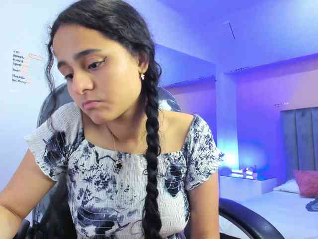 Giselle-Roldan webcam