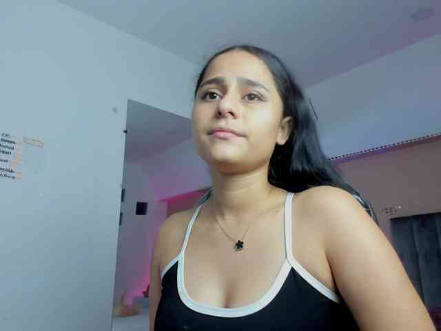 Giselle-Roldan webcam