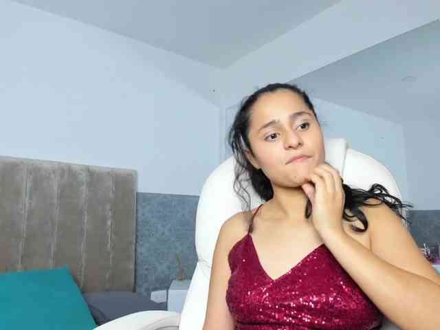 Giselle-Roldan webcam