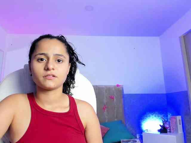 Giselle-Roldan webcam