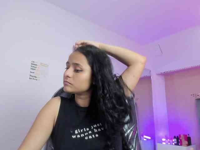 Giselle-Roldan webcam