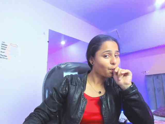 Giselle-Roldan webcam