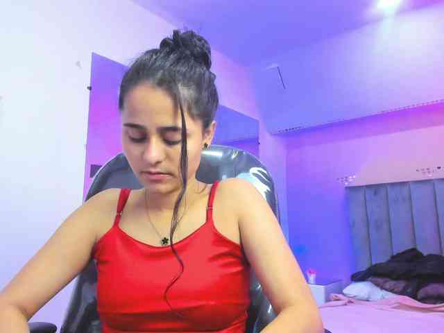 Giselle-Roldan webcam