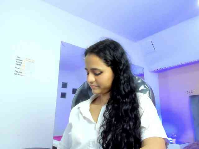 Giselle-Roldan webcam